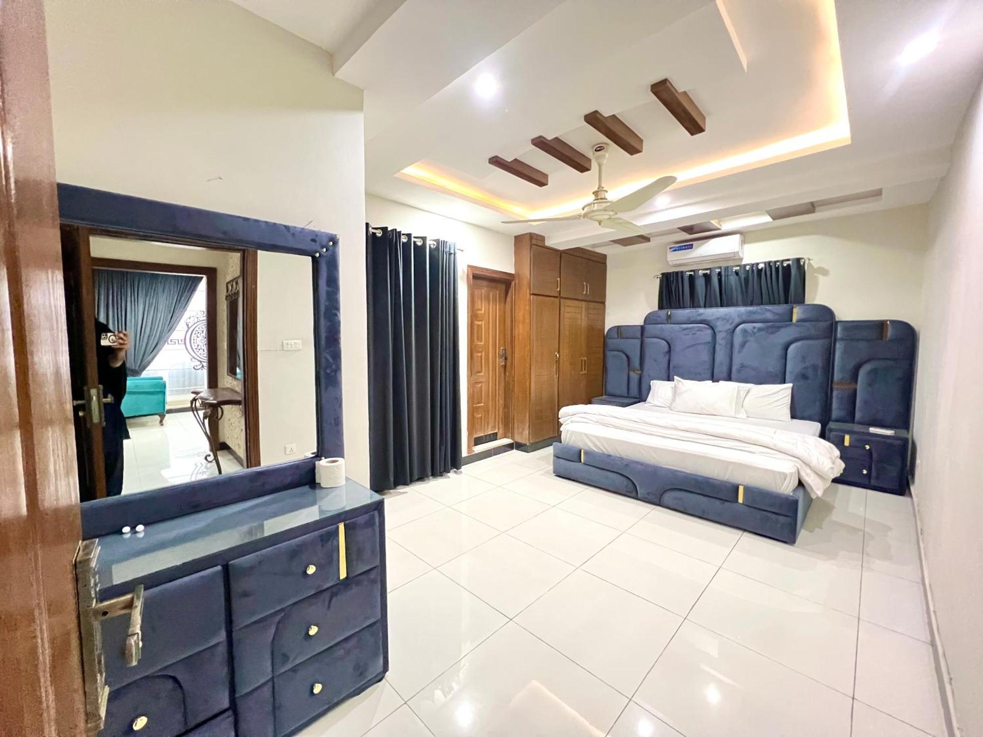 Penthouse 3Bedrooms - Luxury Apartment Hotel Islamabad Luaran gambar
